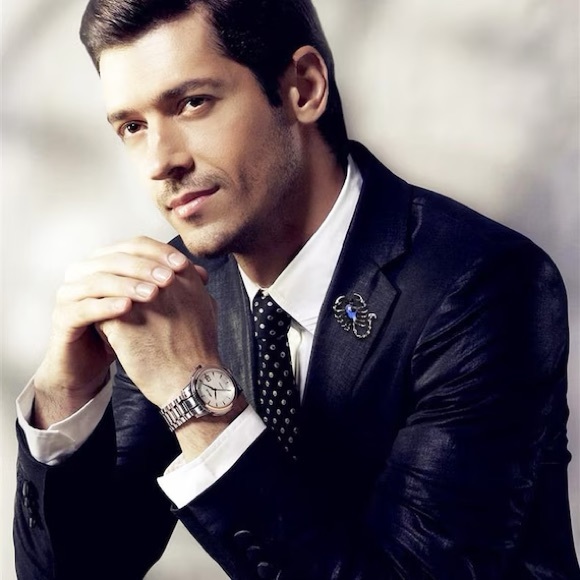 Crystal Scorpion Metal Brooch Pin for Men Badge Lapel Shirt Suit Collar Pin - Picture 1 of 4